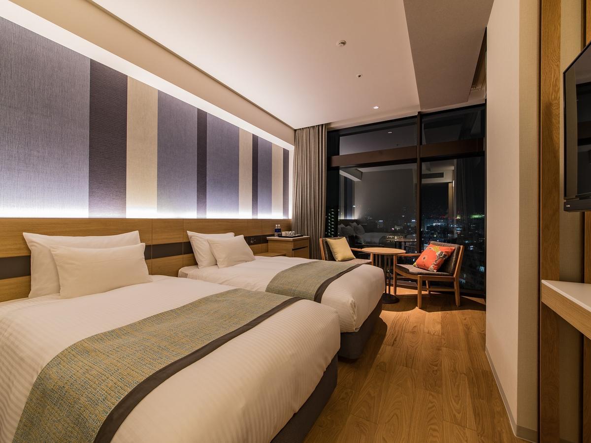 Jr Kyushu Hotel Blossom Naha Extérieur photo